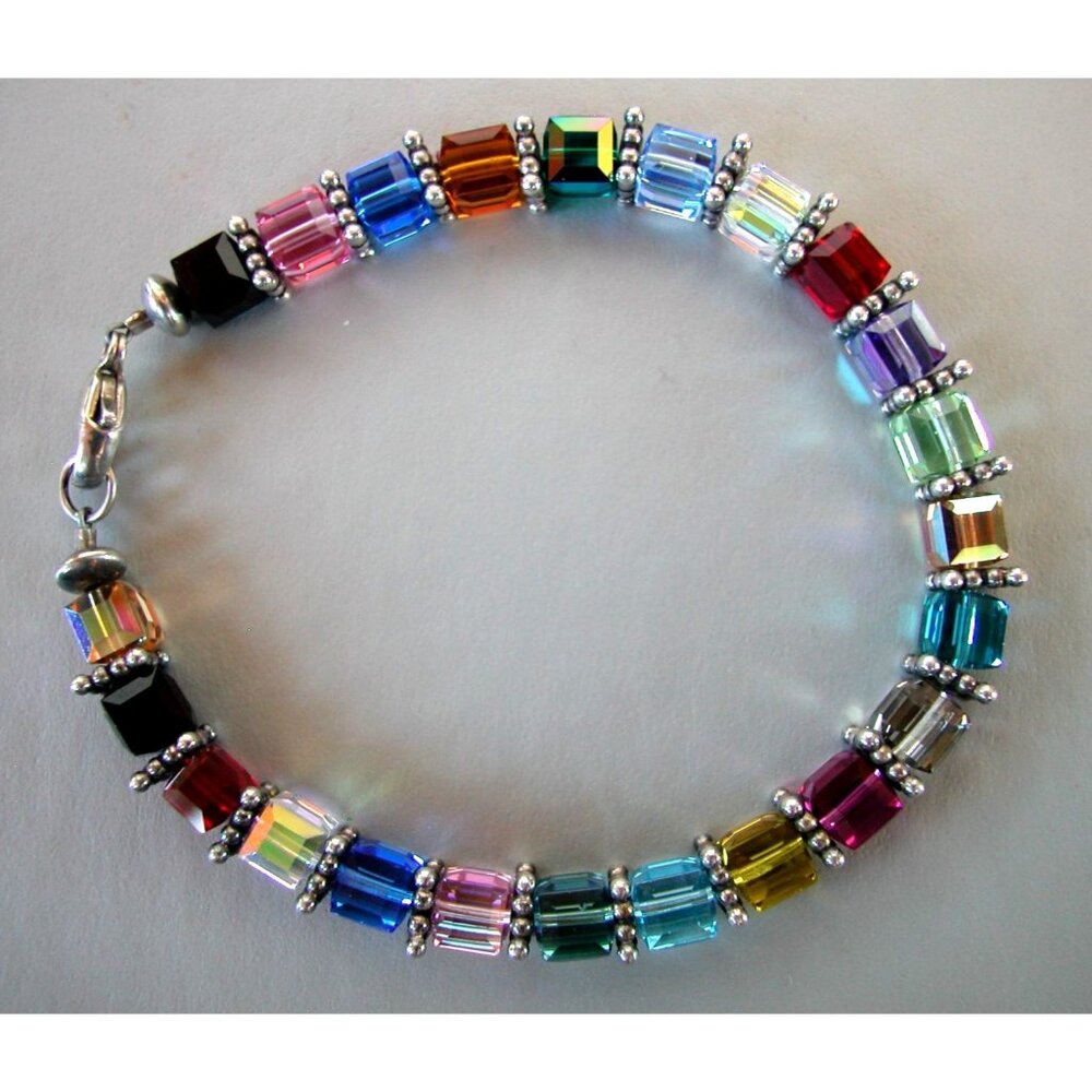 Bracelet 7 Cube Multi Color Glass Beads/Silver Tone Spacers